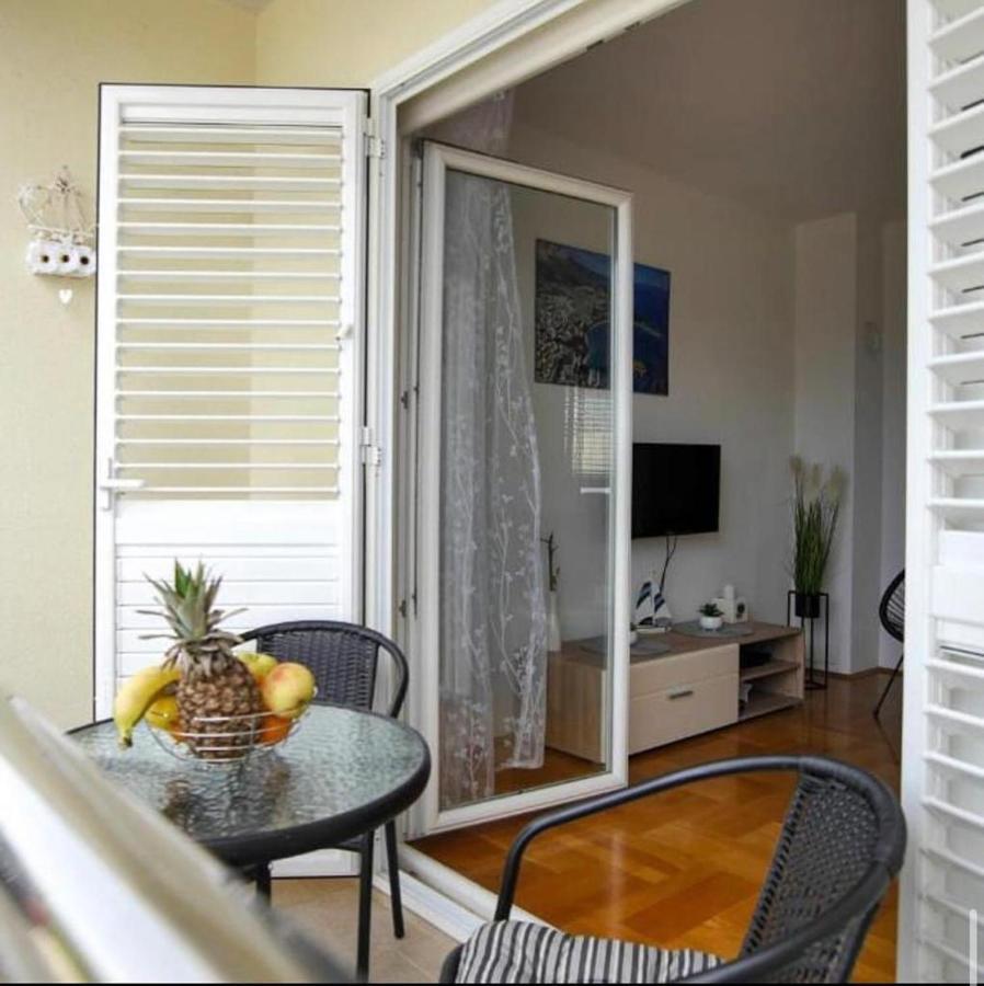Apartman Ivesic Apartment